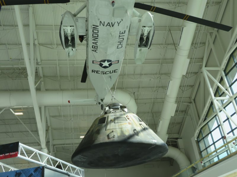 Evergreen Aviation and Space Museum: Apollo Space Capsule